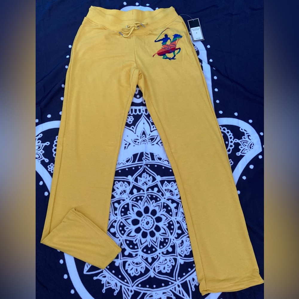 Women’s Beverly Hills Polo Club Sweatsuit - Picture 5 of 7